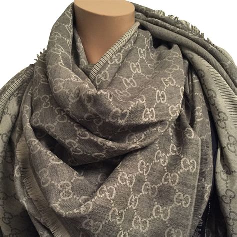 prezzi foulard di gucci|sciarpe foulard gucci.